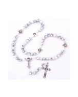 Różaniec komunijny na sznurku howlit biały